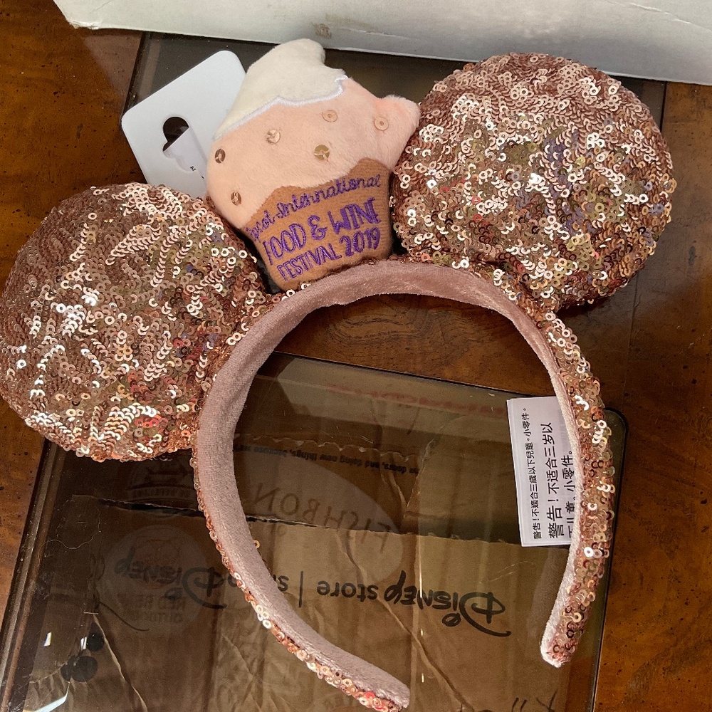 Disney parks Epcot ears